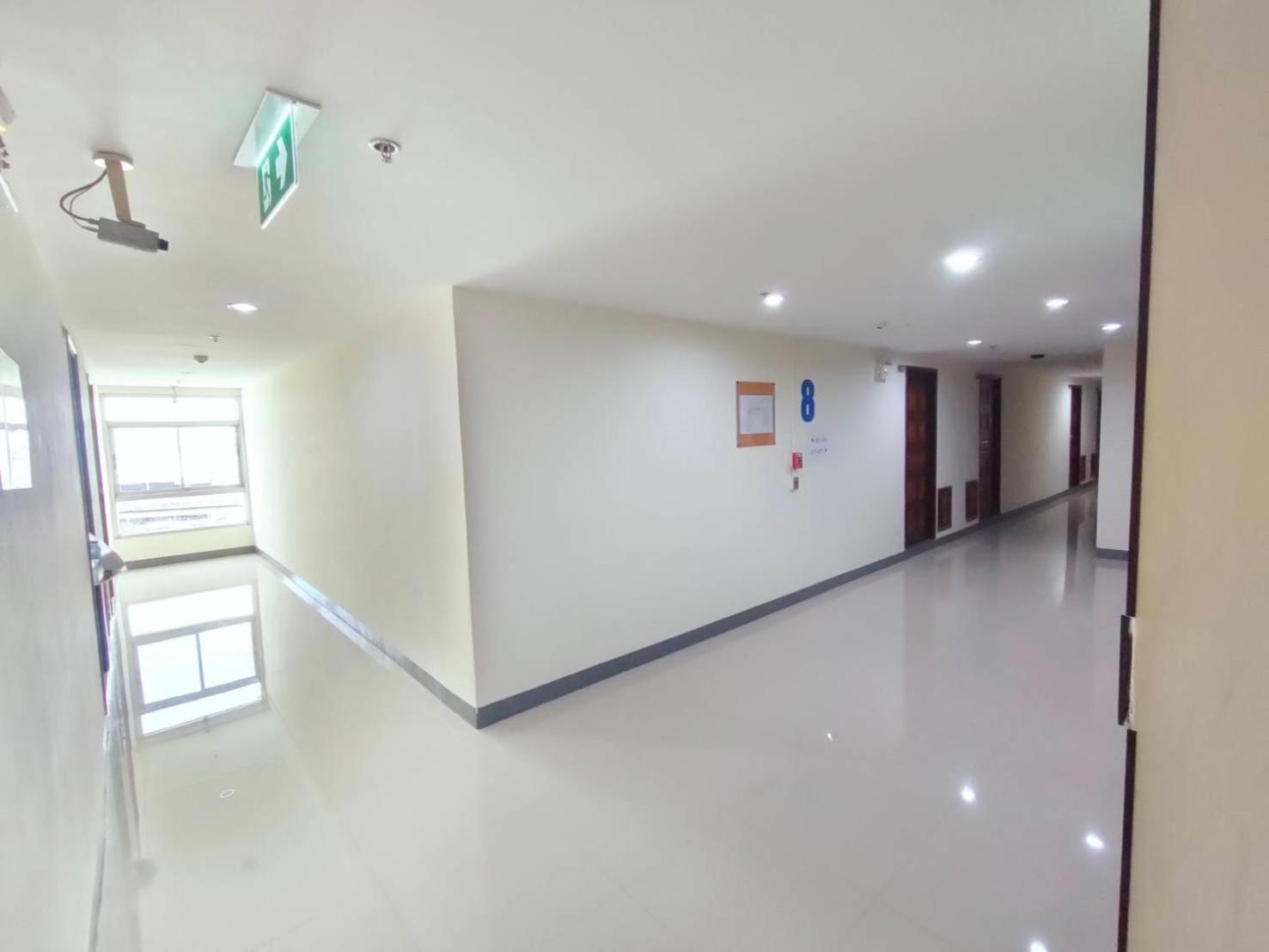 Komol Residence Bangkok Extérieur photo